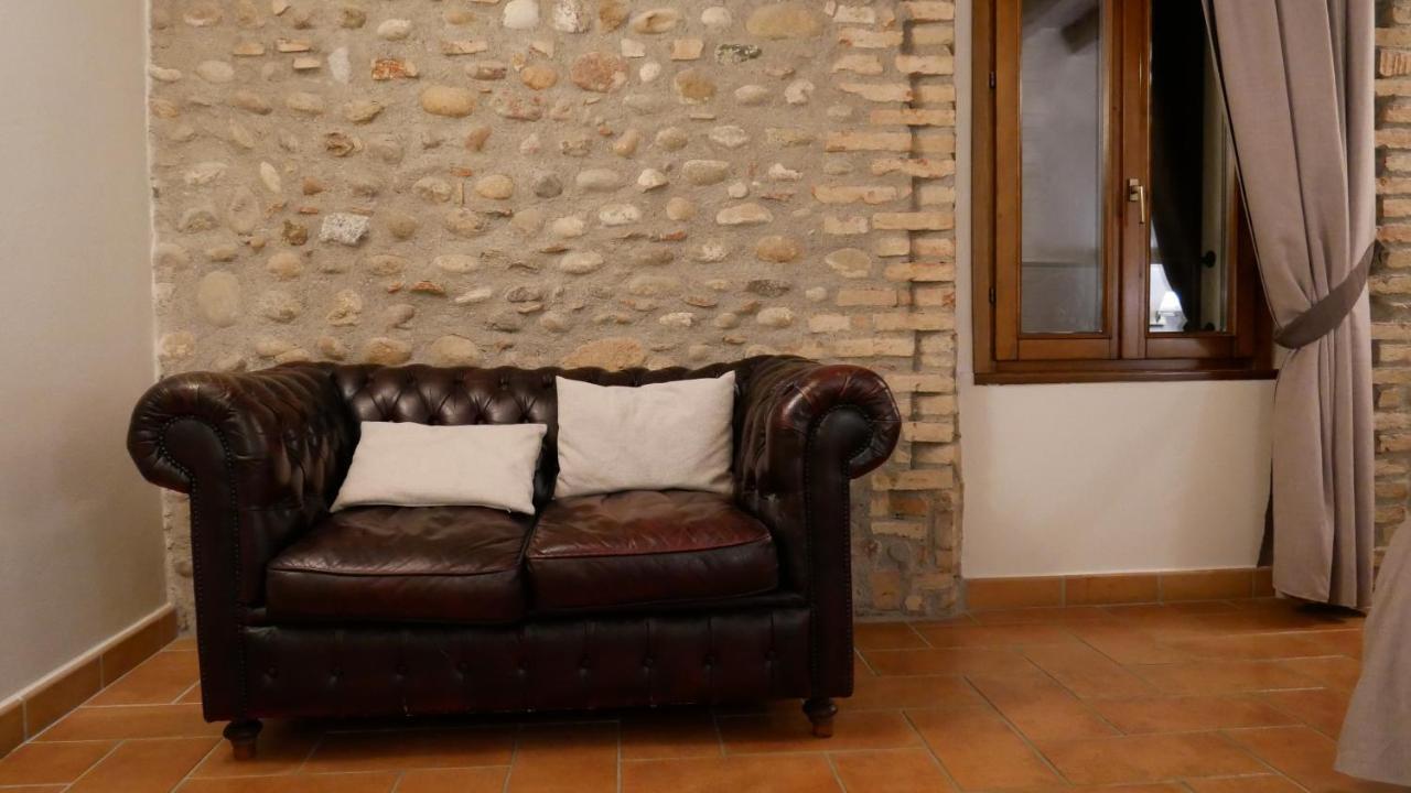 Hotel La Valle Volta Mantovana Esterno foto